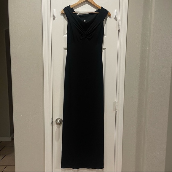 Vtg Laundry By Shelli Segal Long Dress Women’s Sz 4 Black V Neck Formal Stretch - Picture 1 of 10